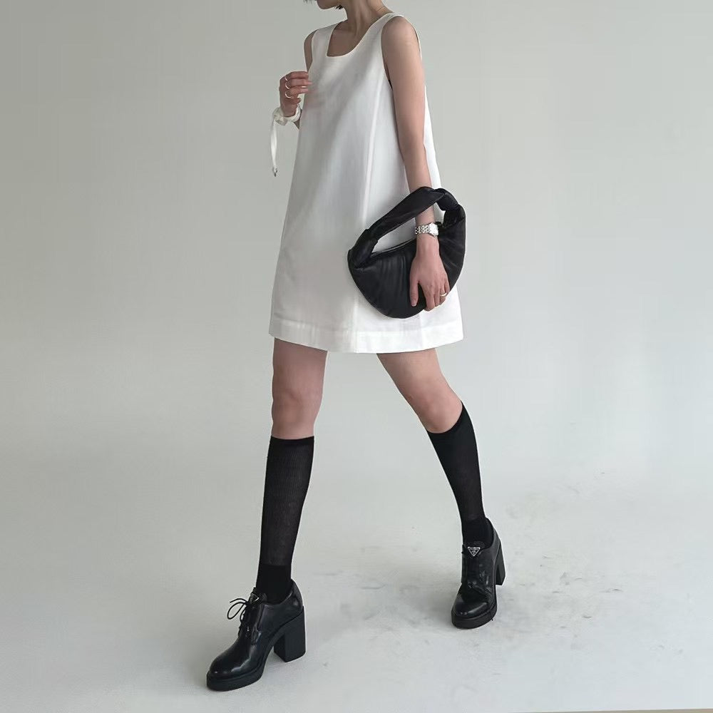 Lamagie Femme // 圓領顯瘦收腰立體剪裁連裝飾帶短裙長版衫連身裙 三色入
