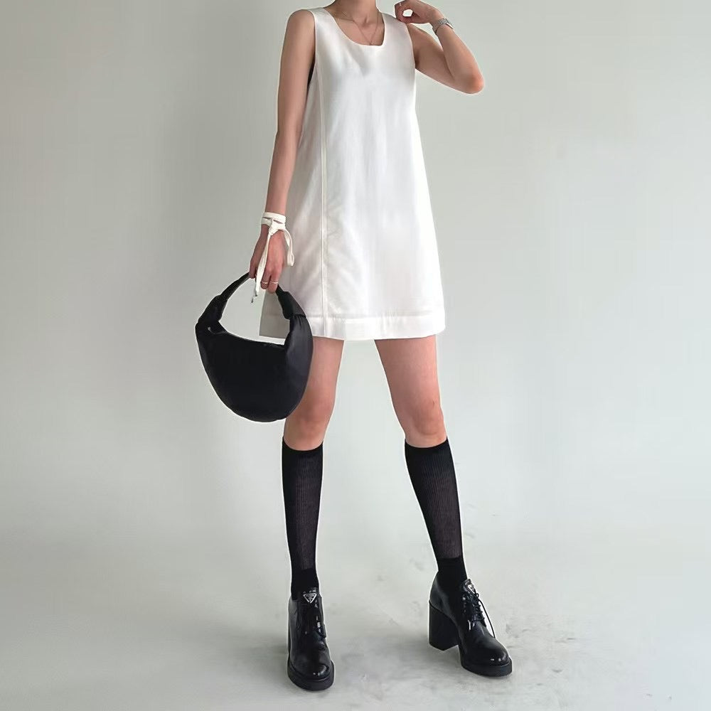 Lamagie Femme // 圓領顯瘦收腰立體剪裁連裝飾帶短裙長版衫連身裙 三色入