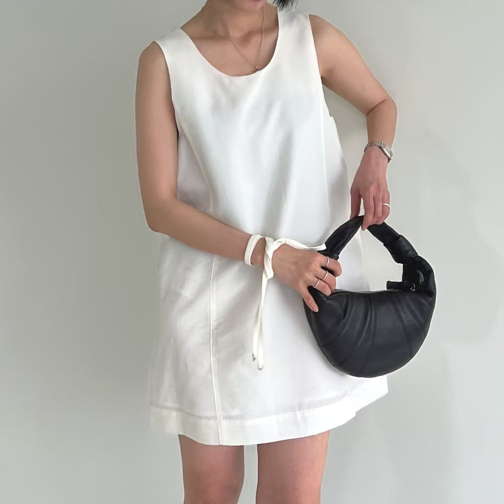 Lamagie Femme // 圓領顯瘦收腰立體剪裁連裝飾帶短裙長版衫連身裙 三色入