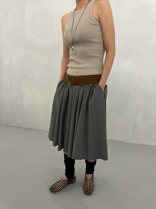MaisonStaff // 鬆緊腰寬鬆A字波浪裙  兩色入